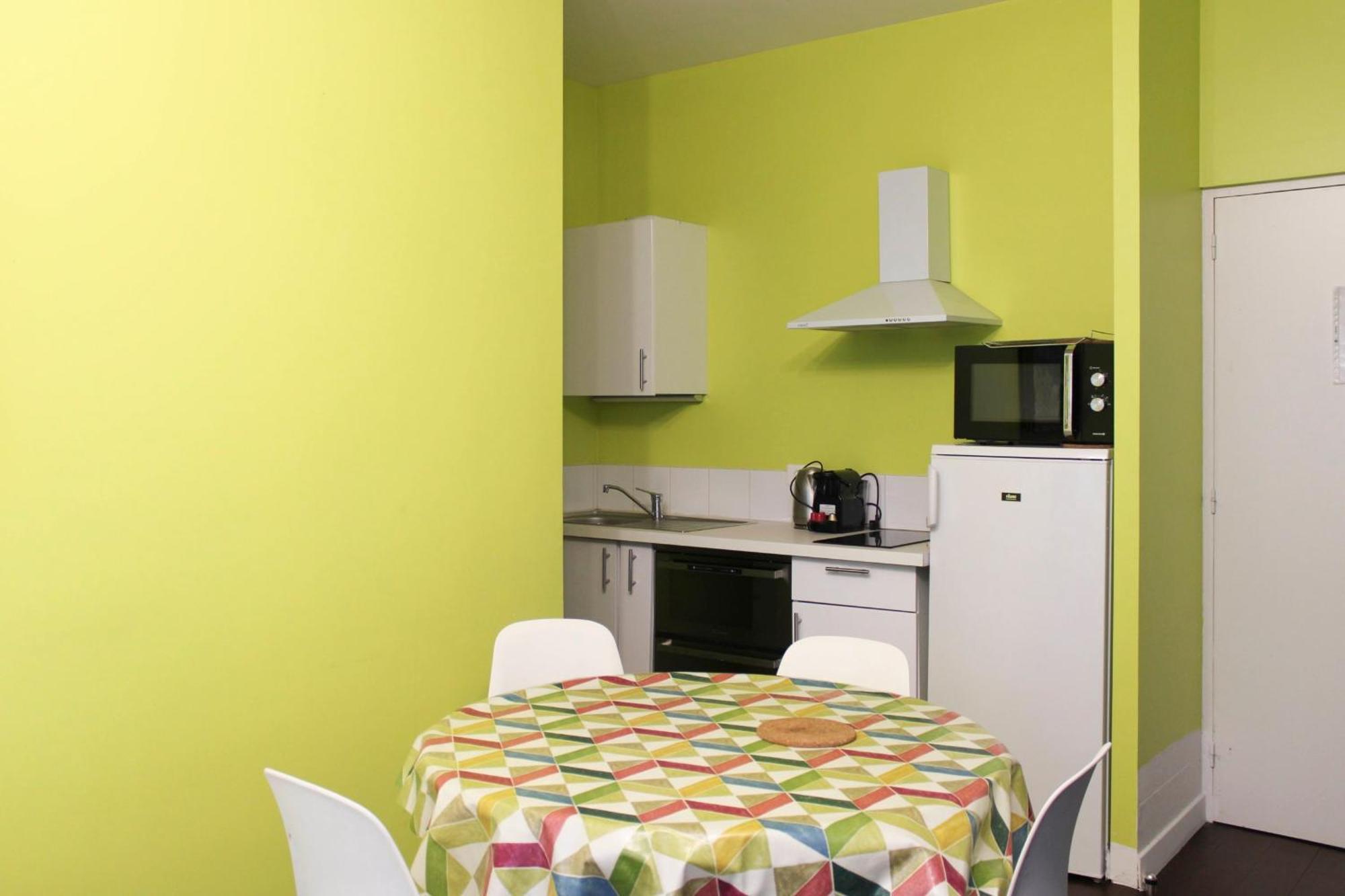 Colored Appt To Beaugrenelle Paris Exterior photo